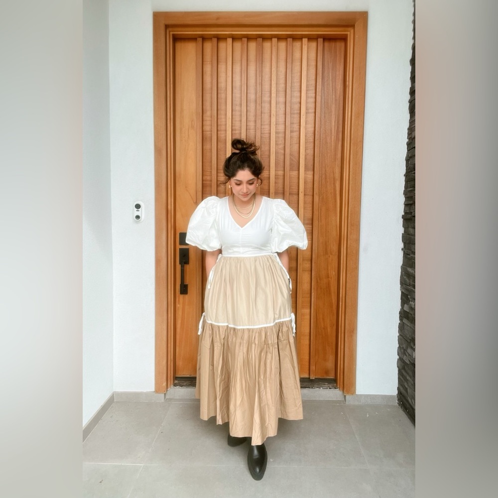 Natural MIDI Dress 🤍